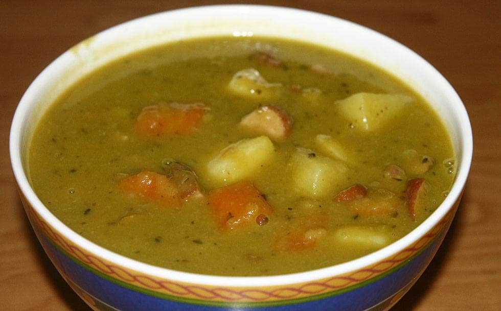 Гороховый суп со свининой и картошкой
