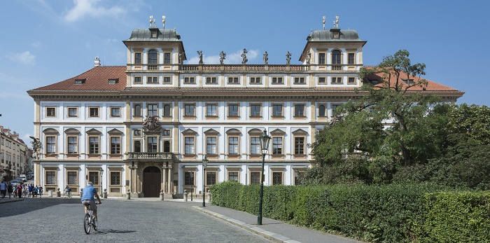 Тосканский дворец